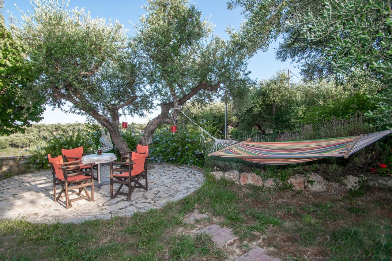 Villa Zoi Méson Yerakaríon エクステリア 写真